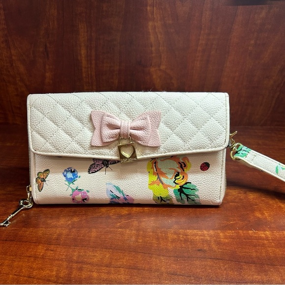 Betsy Johnson Floral Wristlet - Picture 1 of 6